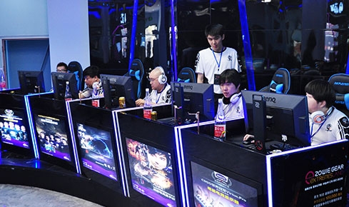 生俱来的足 生俱来的足