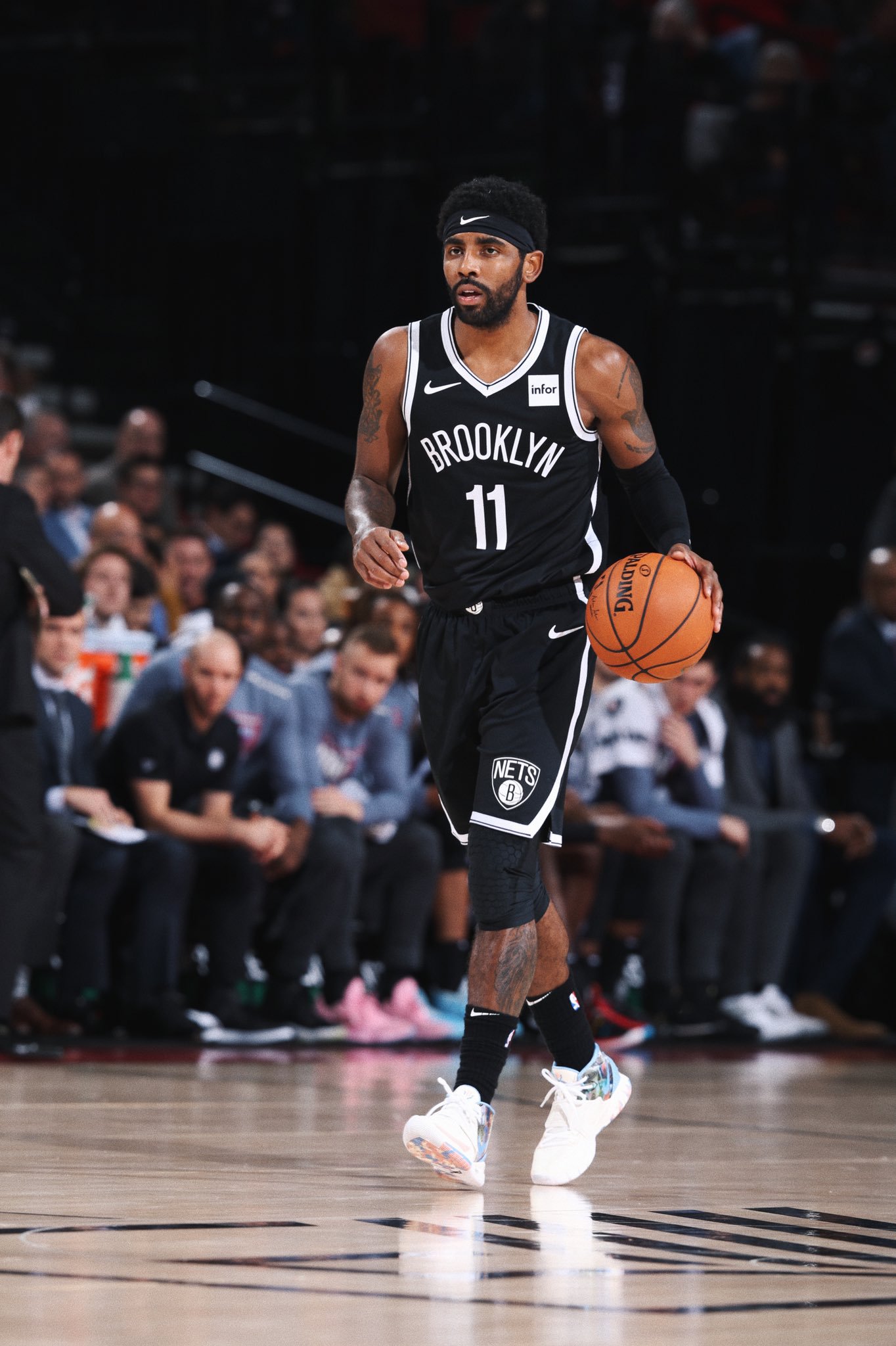 一方面是因 一方面是因