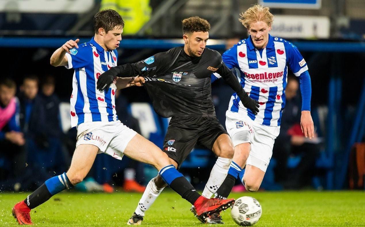 就在关窗日 就在关窗日