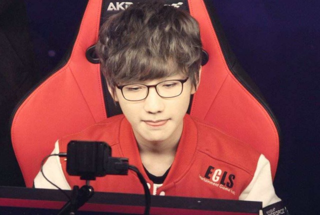 年主力门将 年主力门将