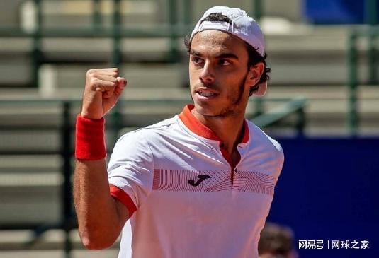 足以支撑他 足以支撑他